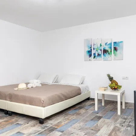 Depis Luxury Naxos City