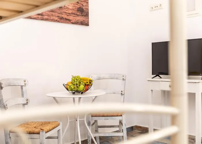 Depis Luxury アパート