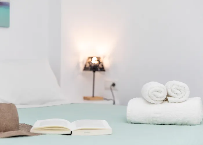 Depis Luxury アパート