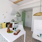 Depis Luxury Apartment